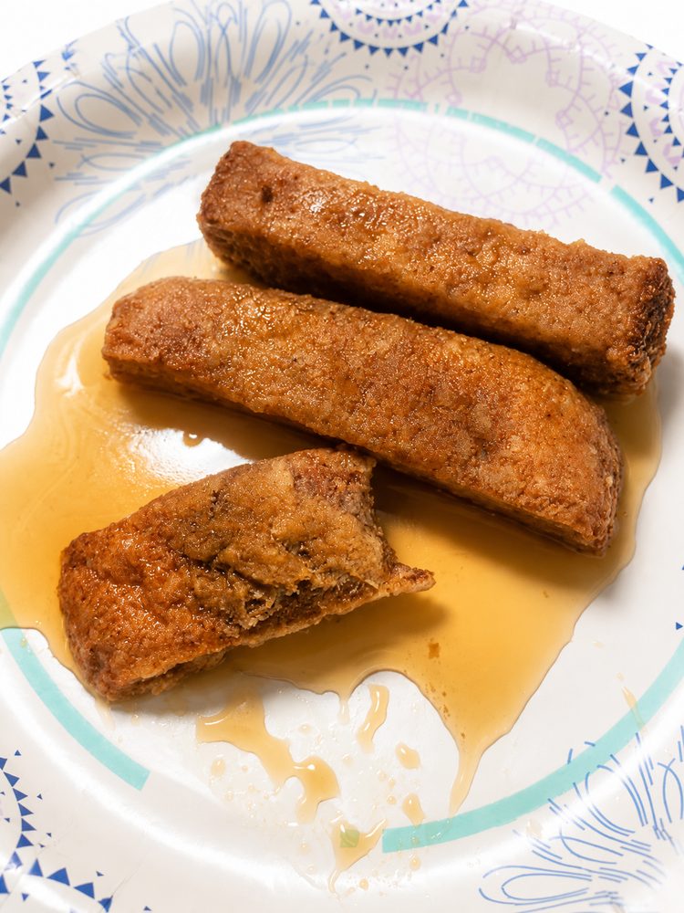 Meal photo sent to NanoRhino: french toast sticks with sugar-free syrup